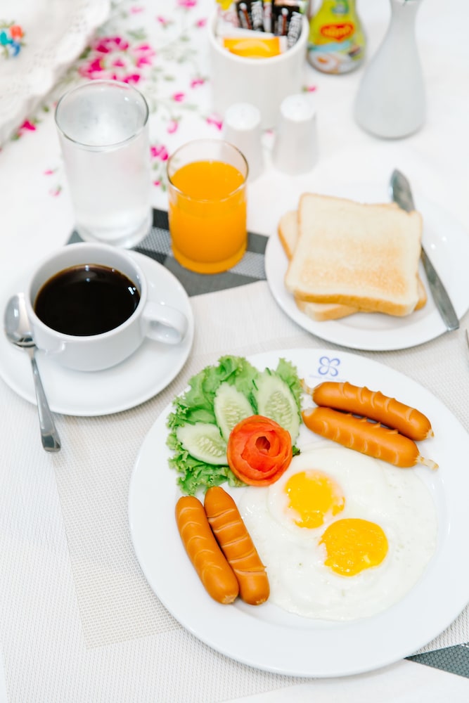 Sinkiat Thani Hotel 33/44