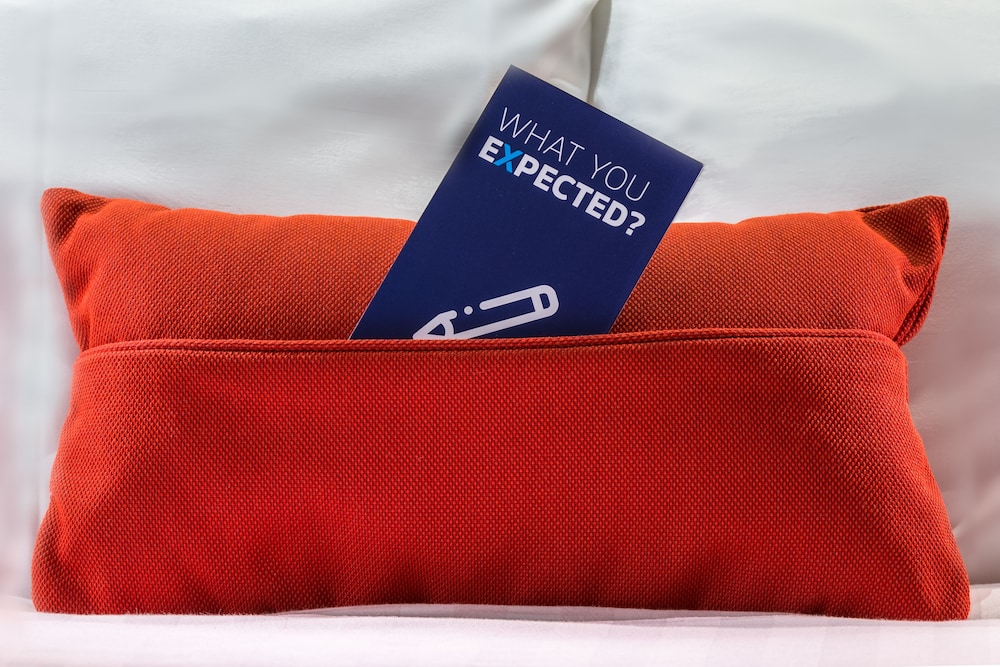 Holiday Inn Express Kettering 30/52