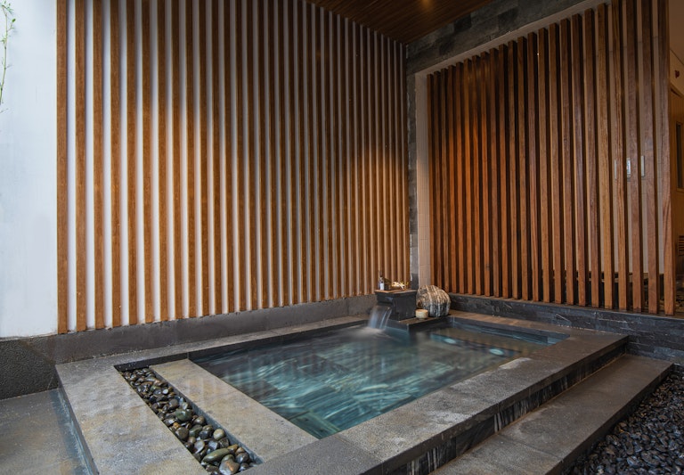 Hilton Quang Hanh Onsen Resort 45/74