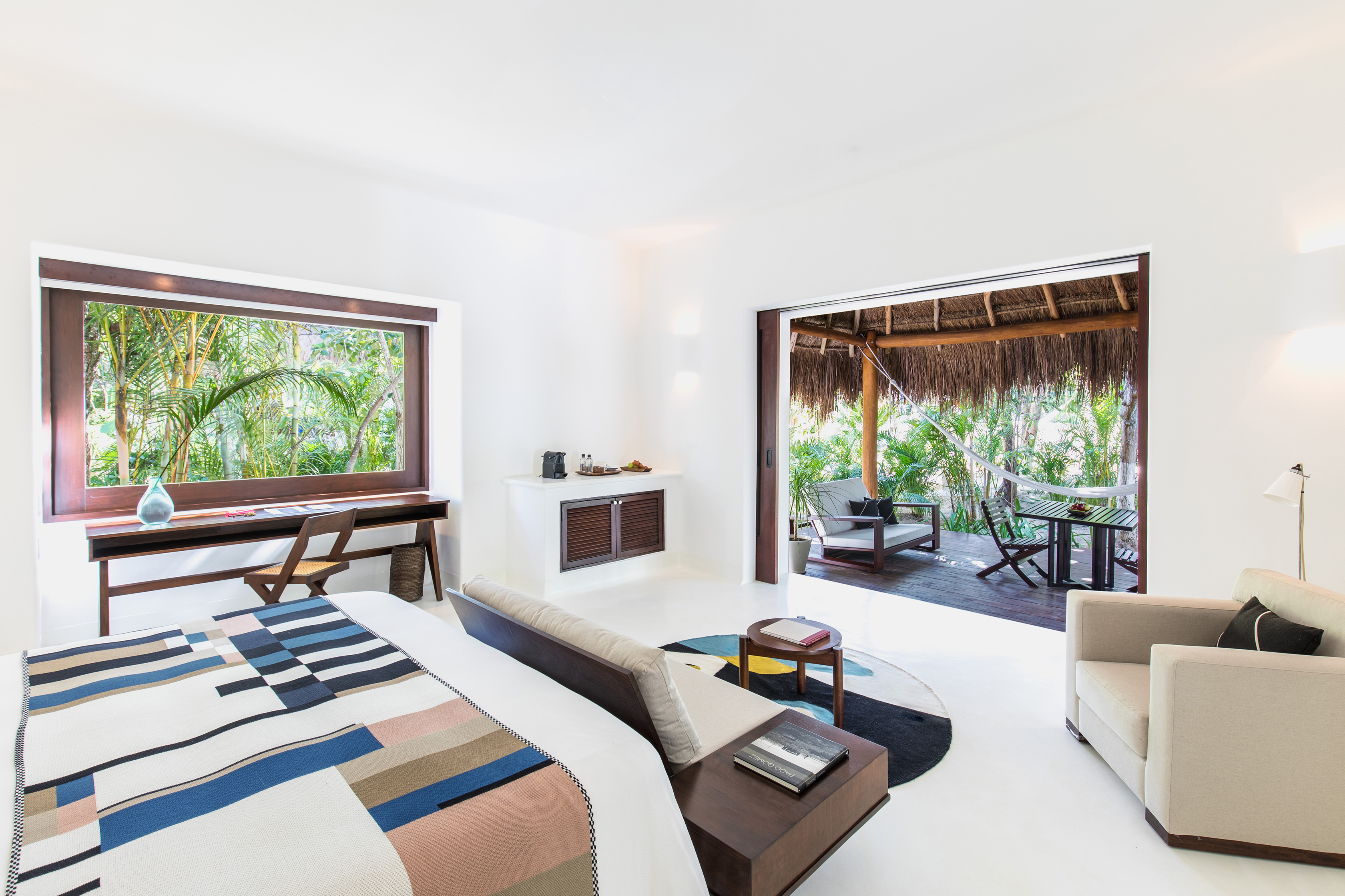جناح بسرير كينج