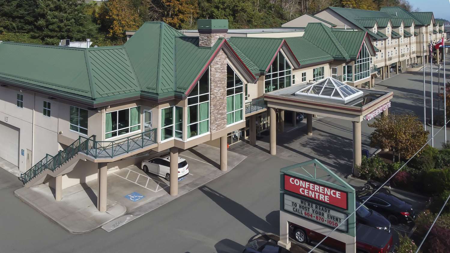 Clarion Hotel & Conference Centre Abbotsford - Fraser Valley 2/24