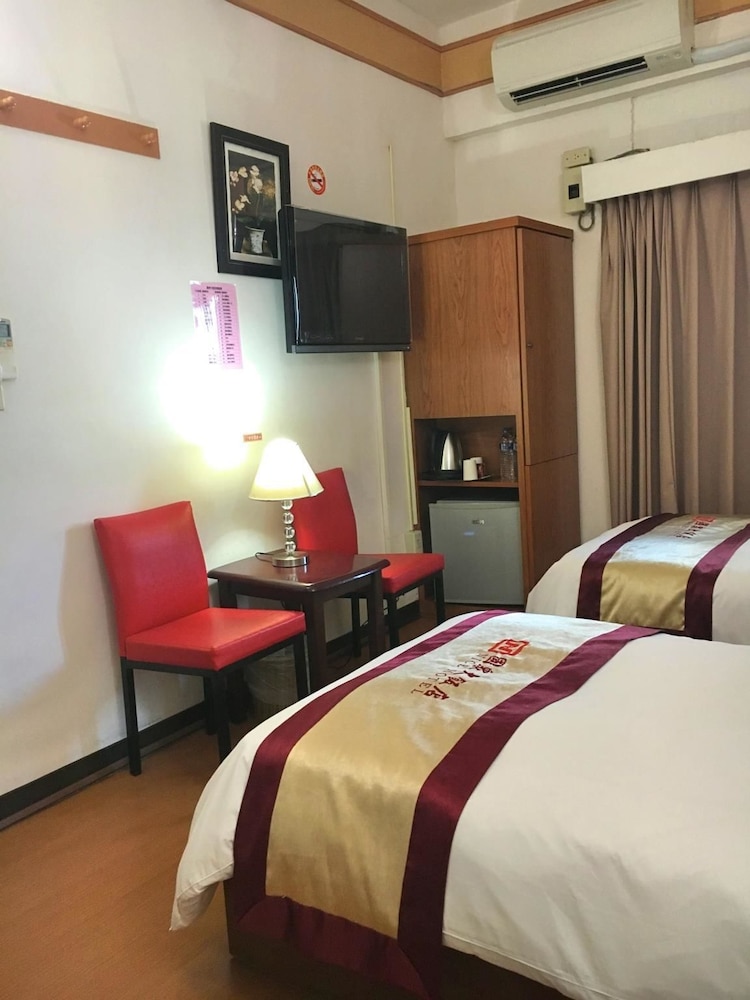 Nice Hotel 11/55