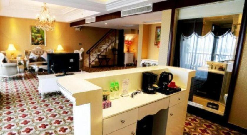 Taishan Bojue Hotel 14/69