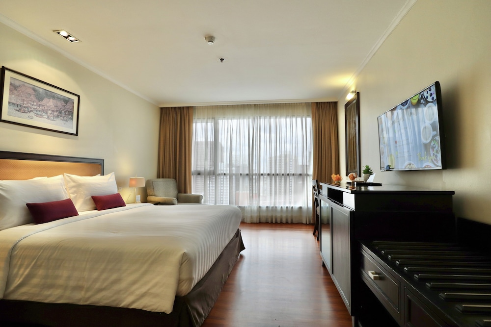 Bandara Silom Suites, Bangkok 9/78