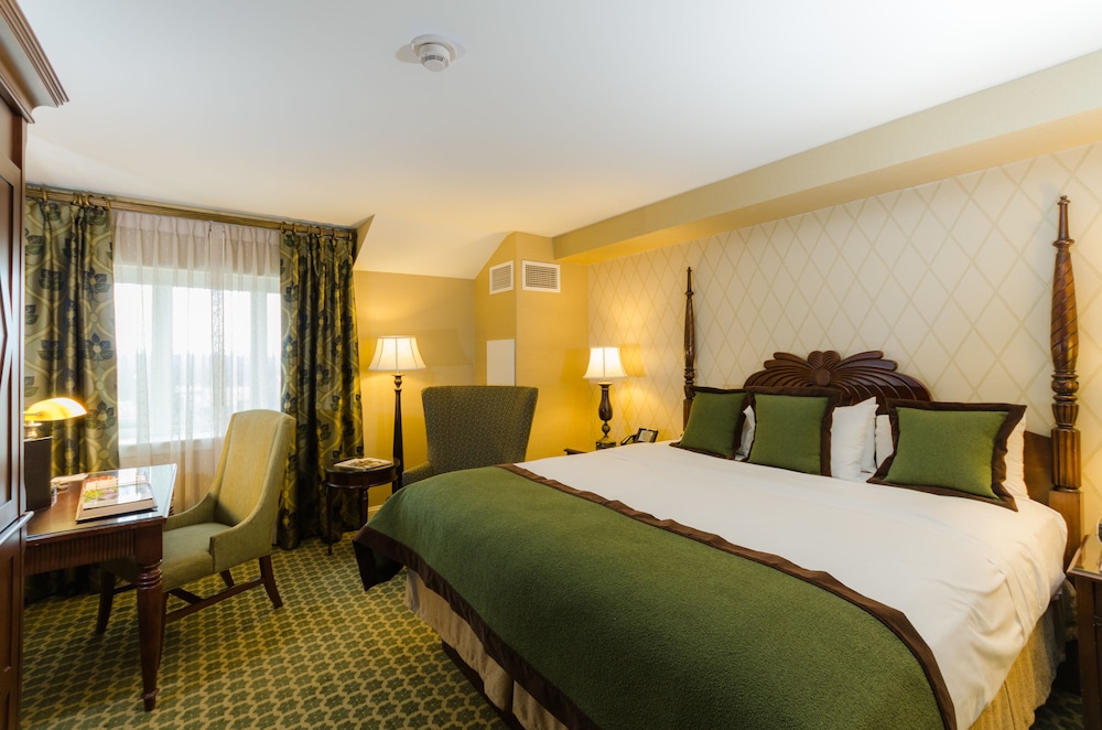 Nemacolin Woodlands Resort 30/76