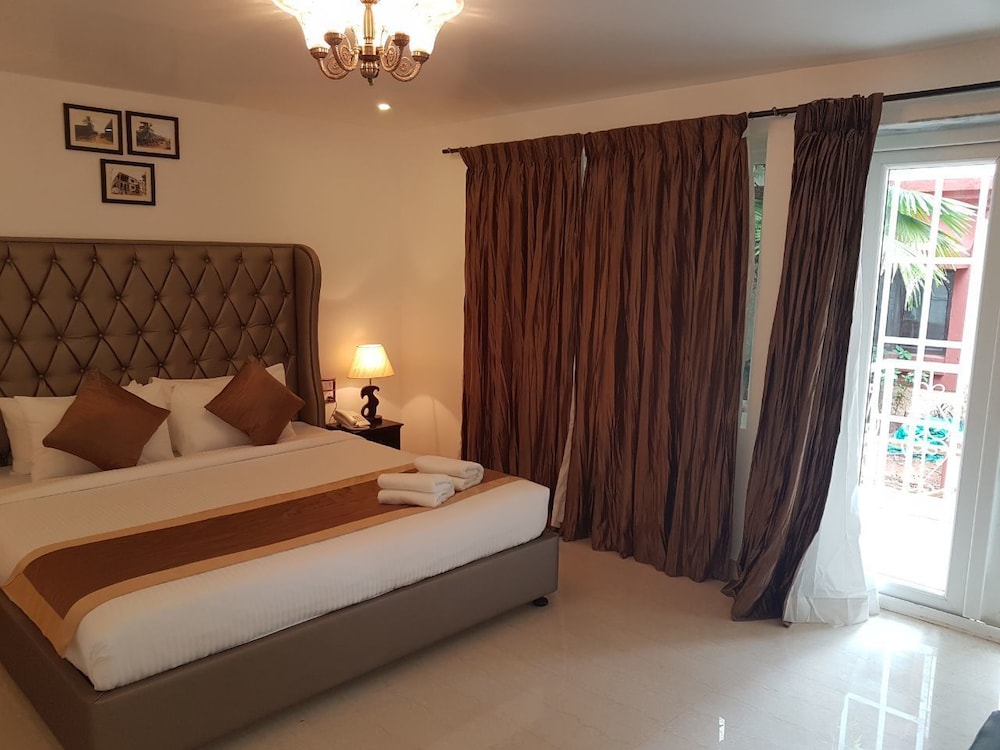 Paradise Village Resort 20/66