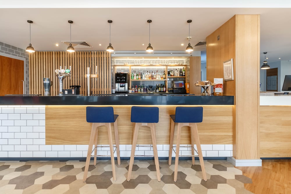 Holiday Inn Express Birmingham - Walsall 15/23