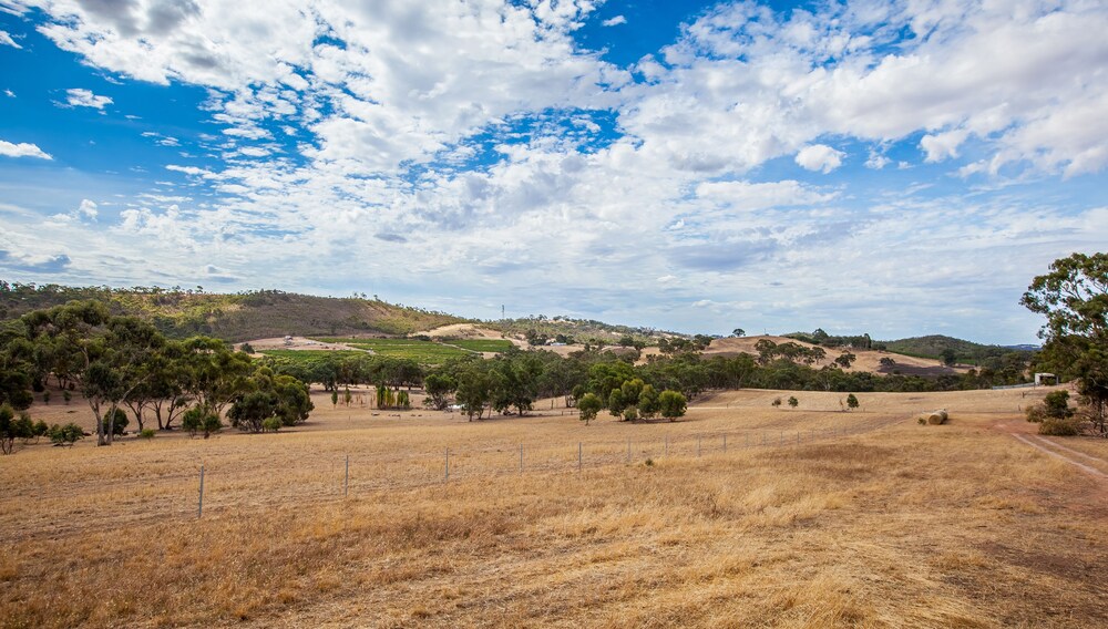 Neagles Retreat Villas 12/22