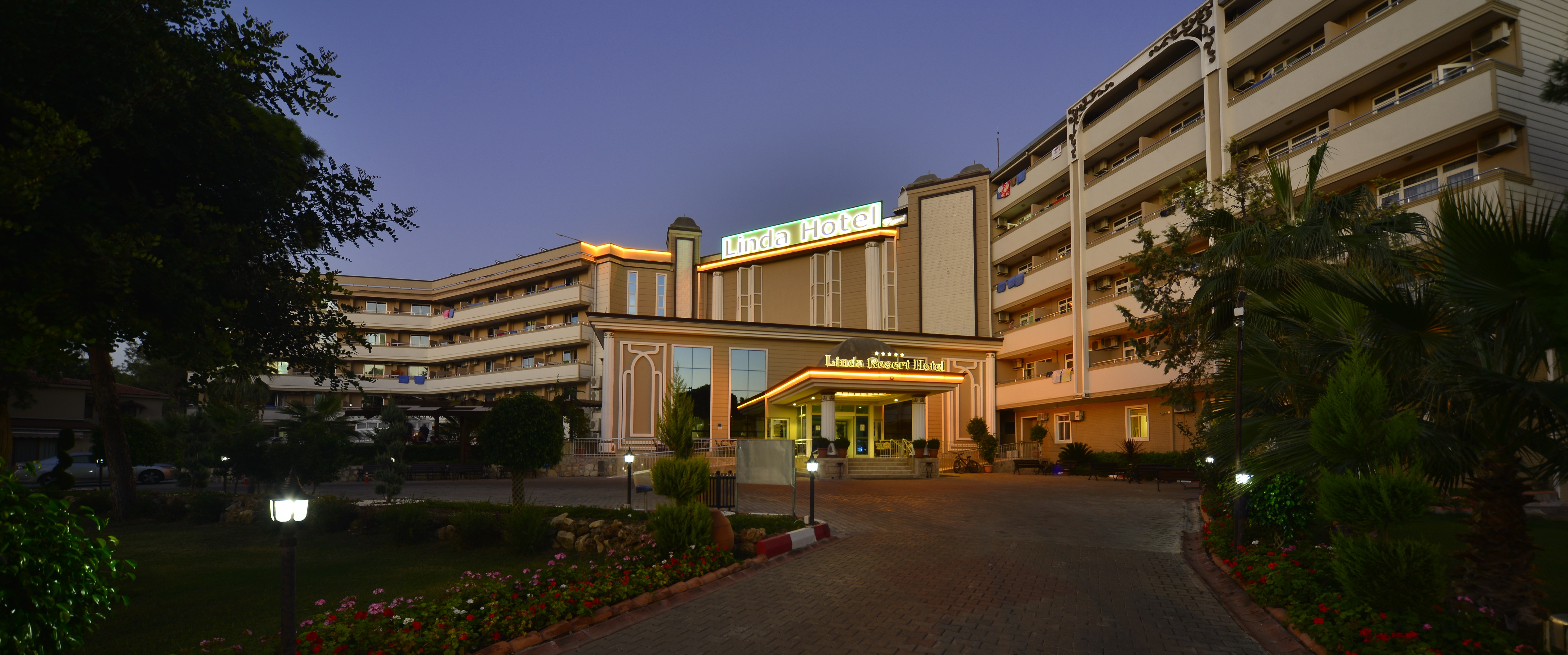 Linda Resort Hotel in TITREYENGOL