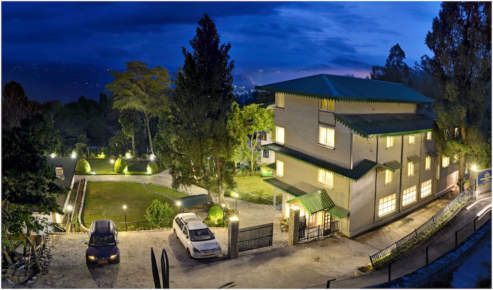 Summit Barsana Resort and Spa 3/34