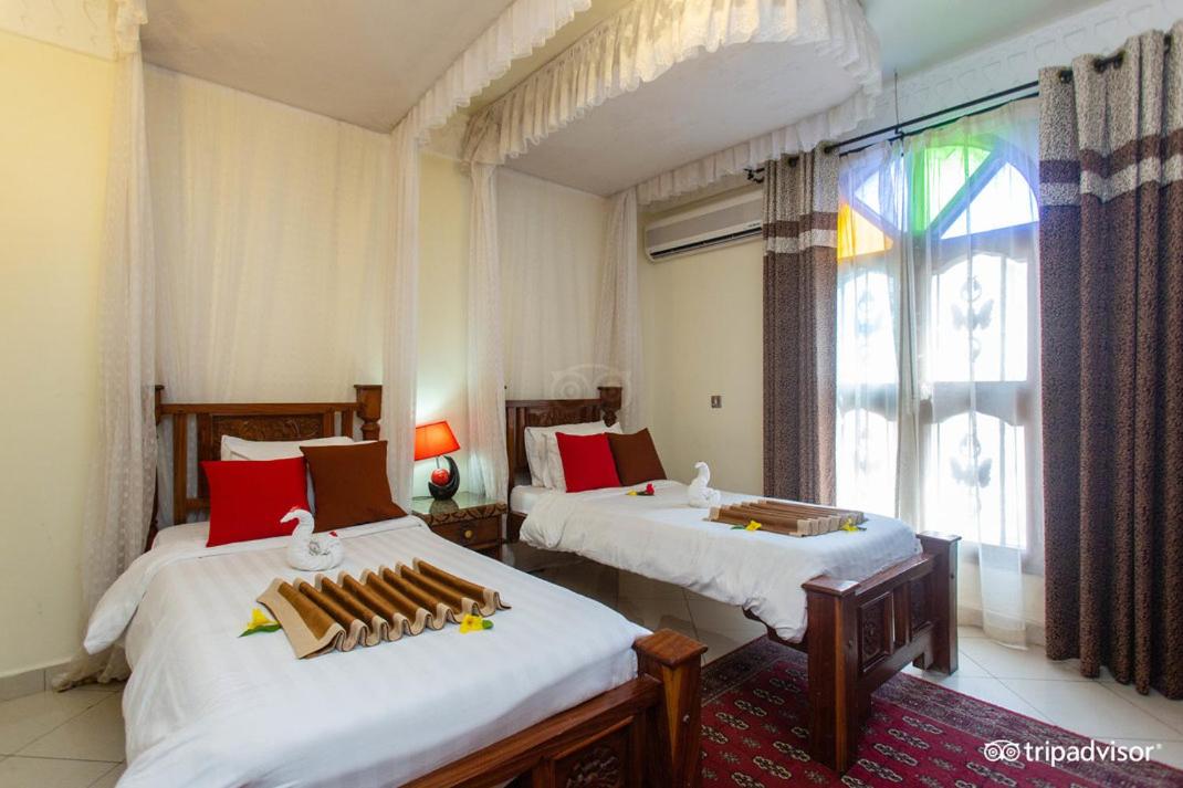 Type A, Standard, Twin Beds