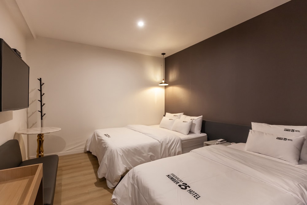 No.25 Hotel Busan Seomyeon Station 24/39