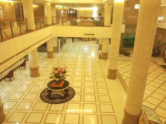 Lianhua Hotel 5/27