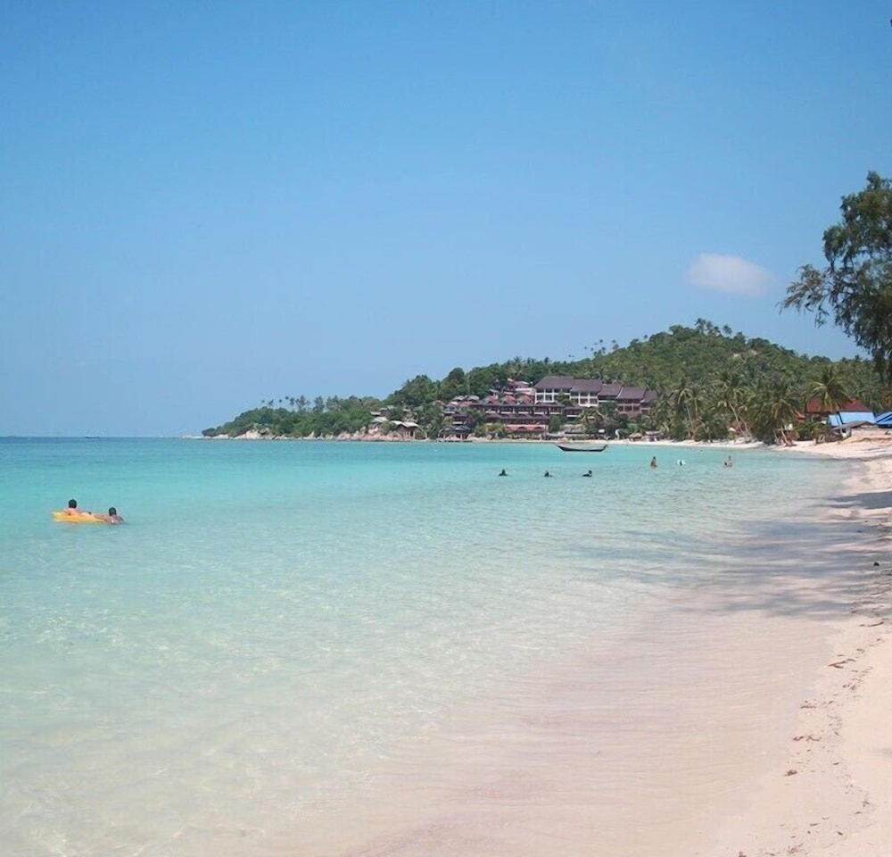 Shiralea Backpackers Resort 68/70