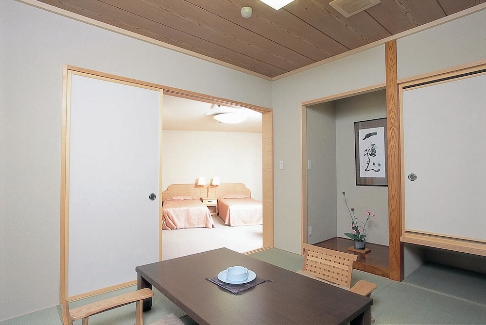 Kangetsuen 39/50