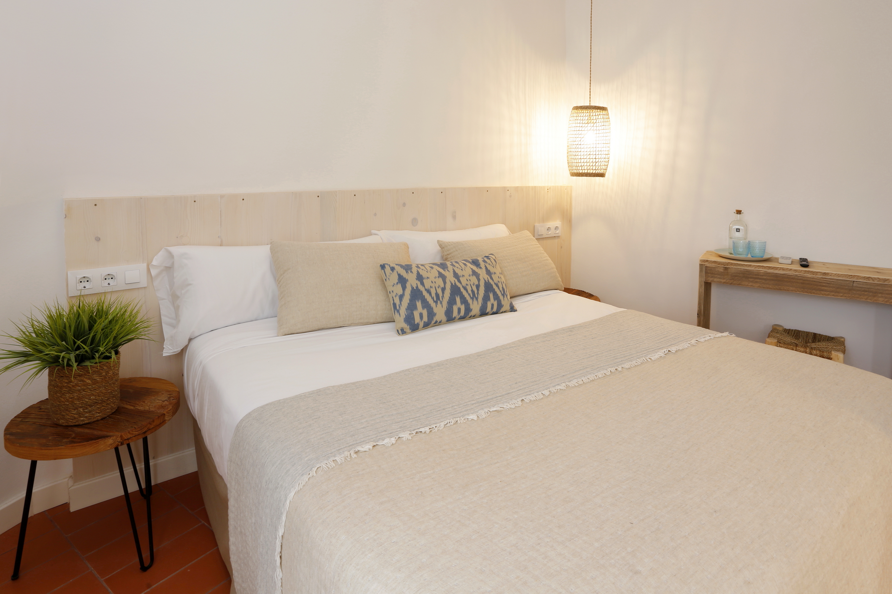 Inner, Double Bed