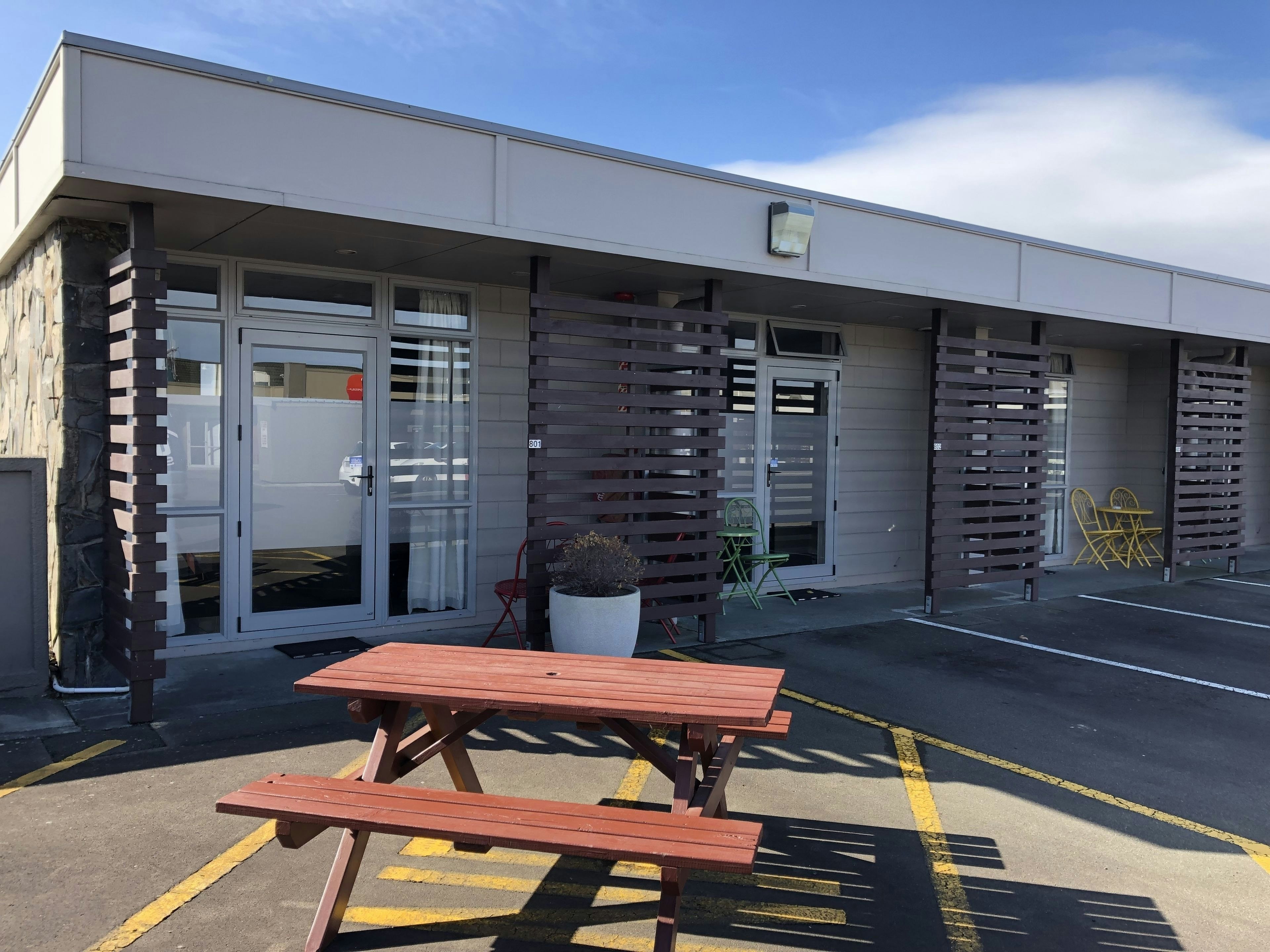 Aspree Motor Inn 11/49