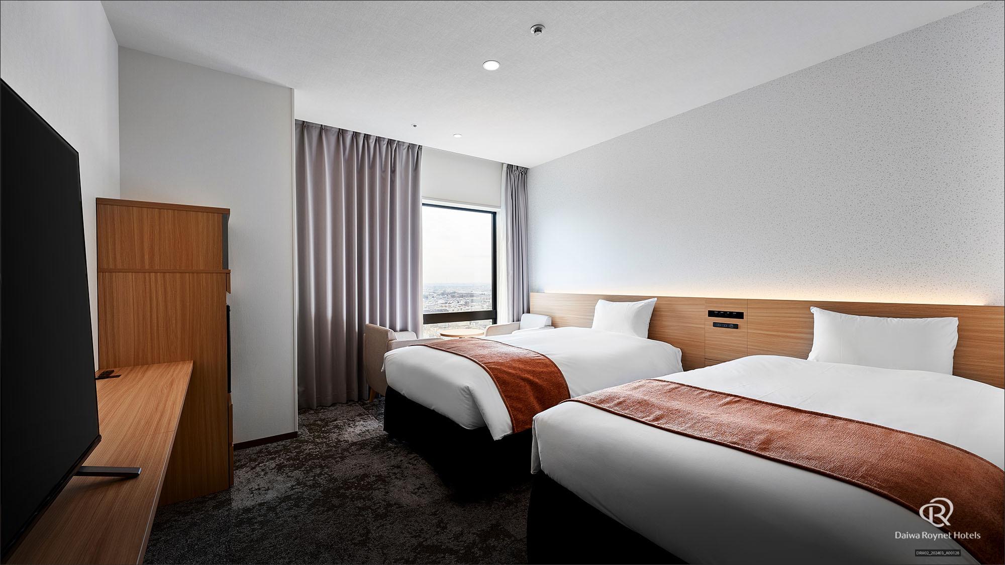 Family, Twin Beds, Corner, Smoking