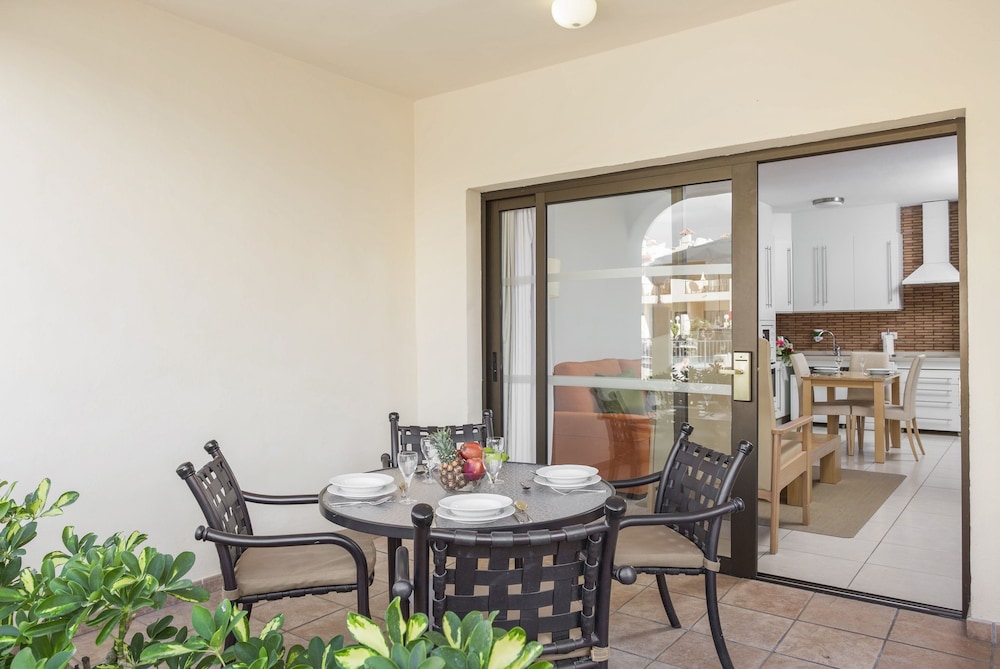 Hilton Vacation Club Royal Sunset Beach Club Tenerife 48/68