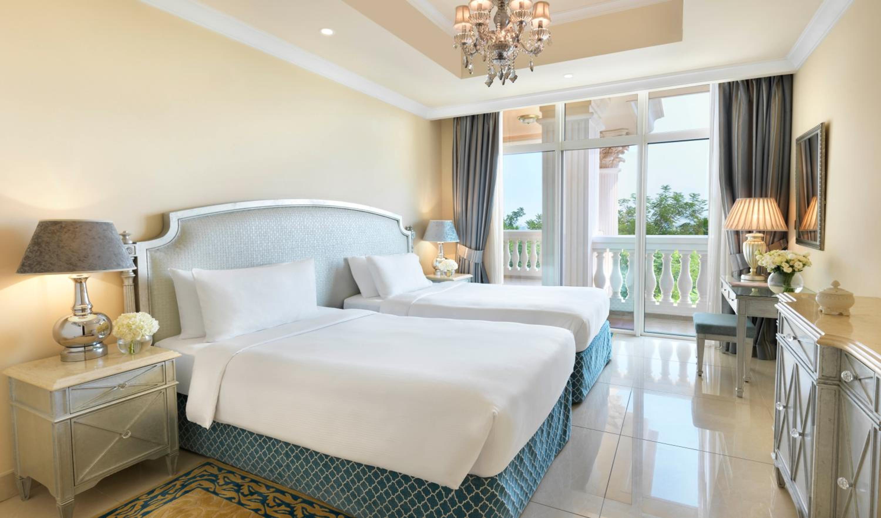 2 Bedrooms, Family, Apartment, Palm View