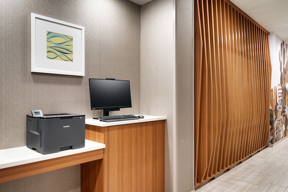 SpringHill Suites by Marriott Phoenix Scottsdale 34/41