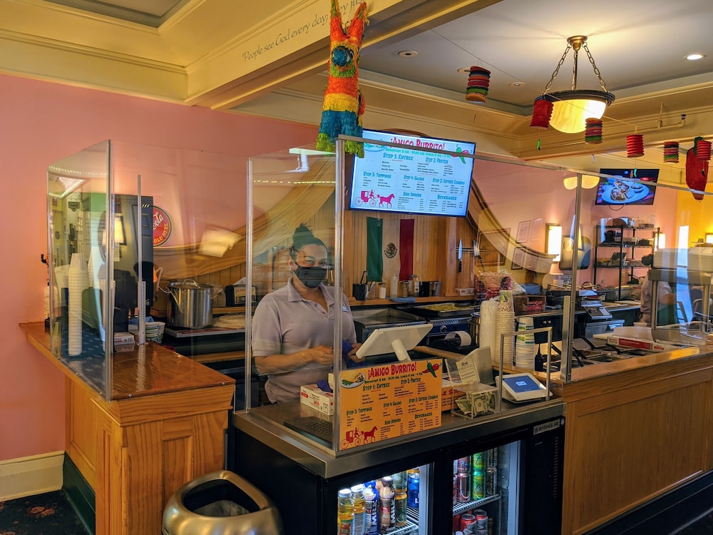 Murray Hotel 23/35