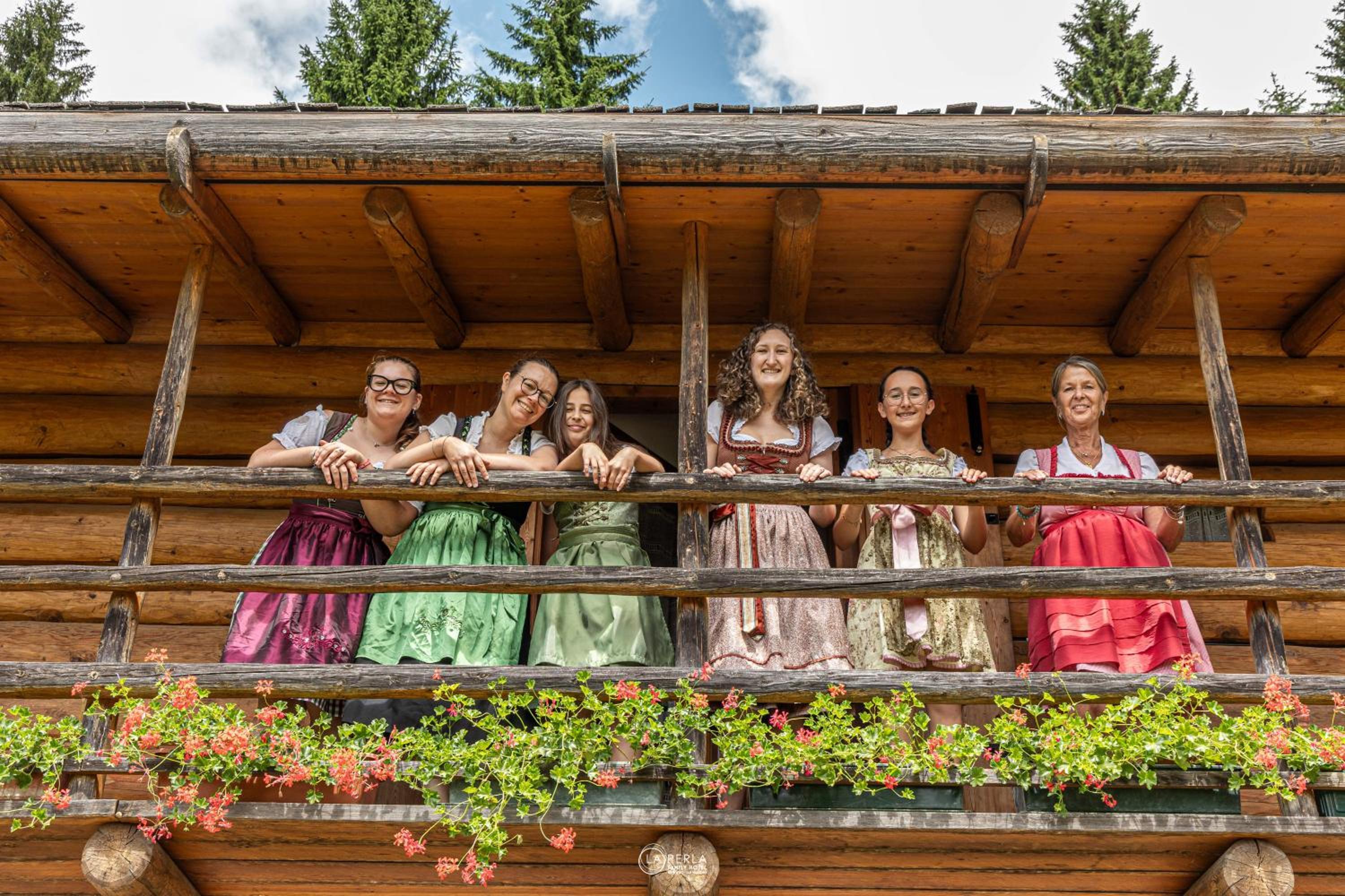 FAMILY HOTEL LA PERLA 6/53