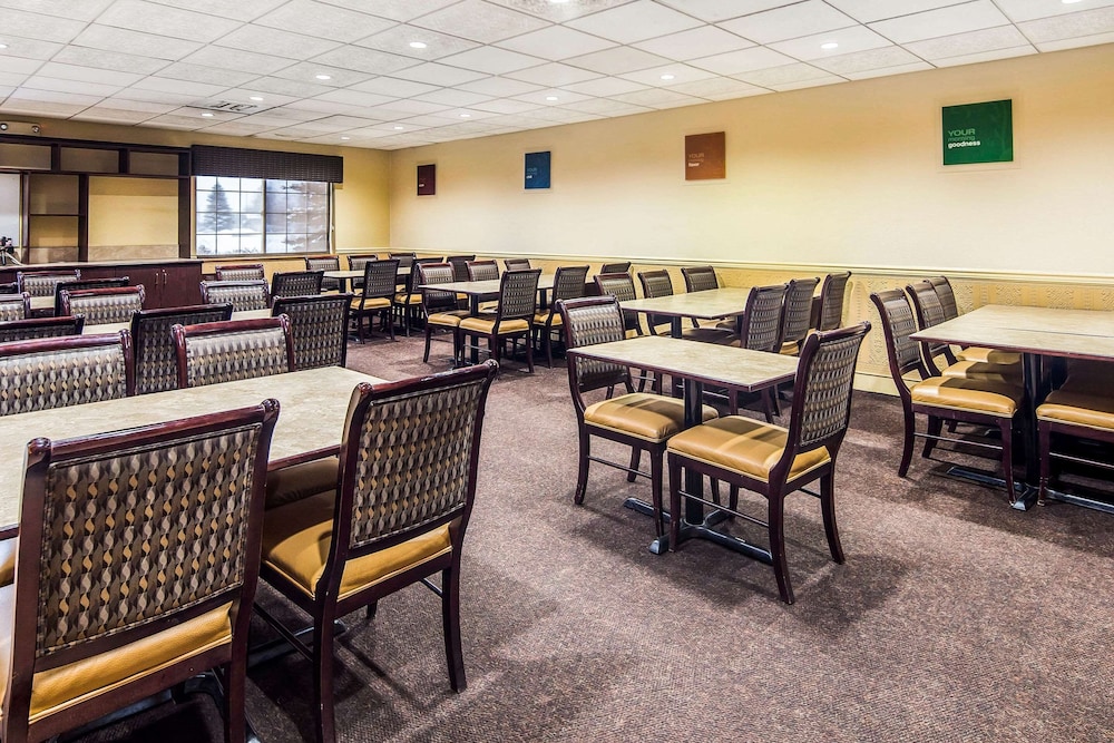 Clarion Suites Anchorage Downtown 32/45