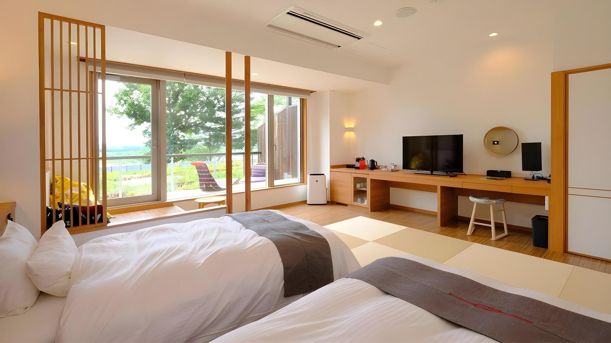 Semi Room, Japanese Western, Standard, 2 Semi Double Beds, River View