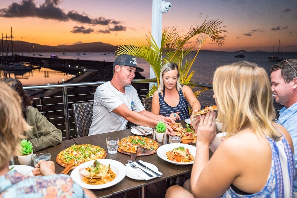 Peninsula Airlie Beach 37/50
