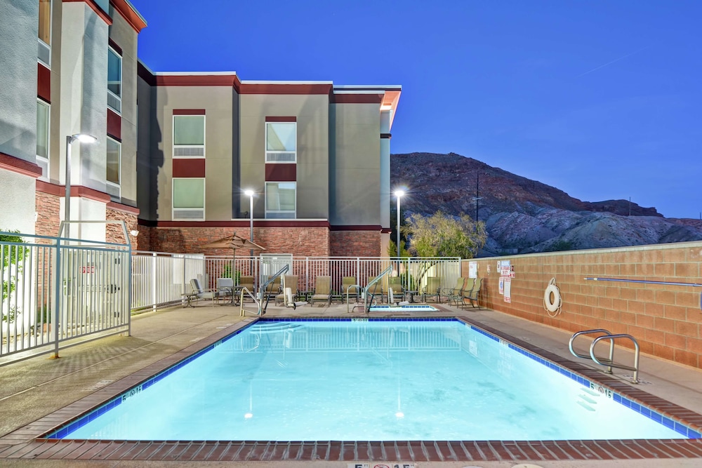 Hampton Inn Moab 4/25