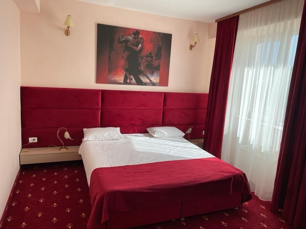 Class Hotel Constanta 14/24