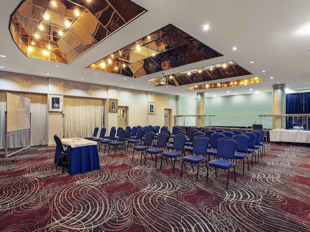 Mercure Maitland Monte Pio 45/50