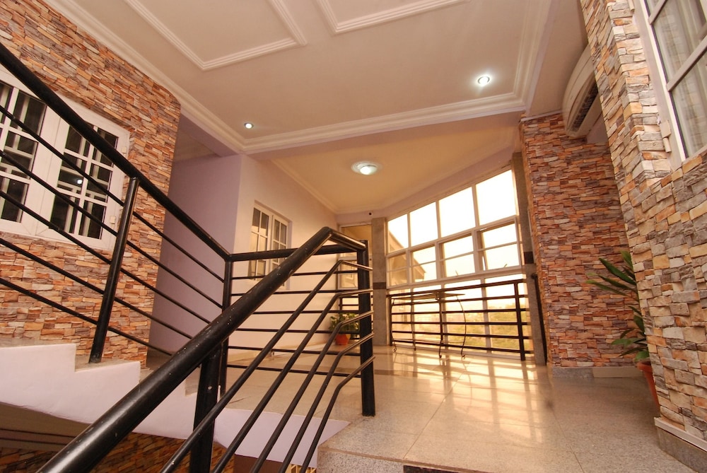 Silverland Hotel And Suites photo2