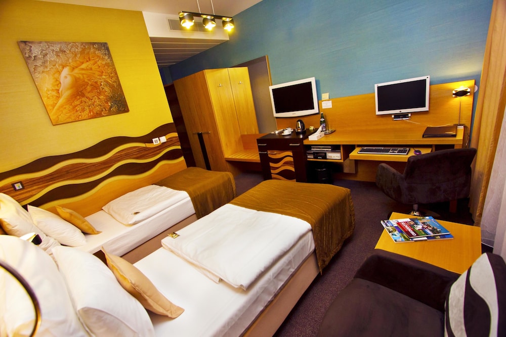 Danubia Gate Hotel 27/70