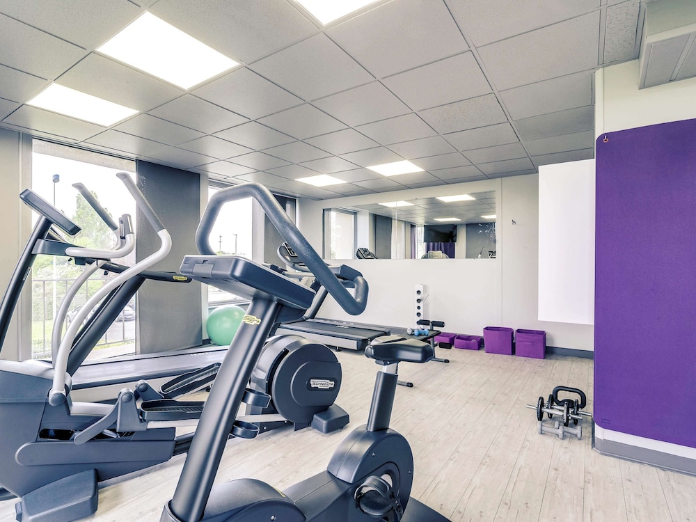 MERCURE PARIS ORLY RUNGIS 40/71
