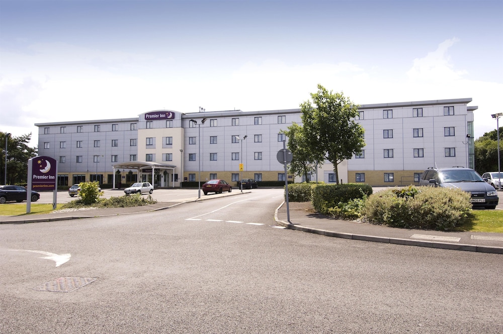 Premier Inn Poole North 43/47