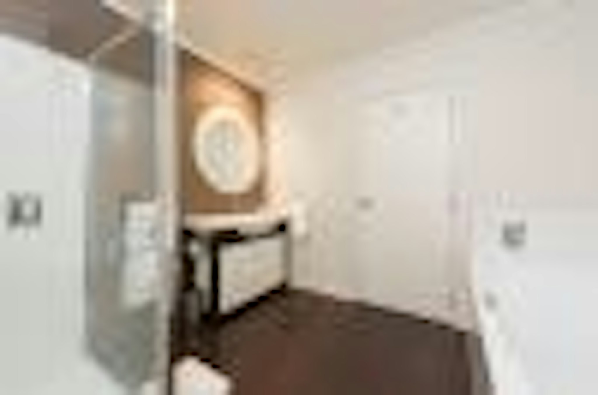 Hotel On Devonport 27/27