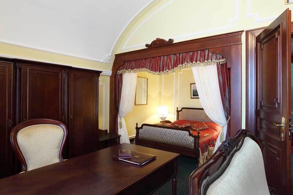 Hotel Leopold I 17/74