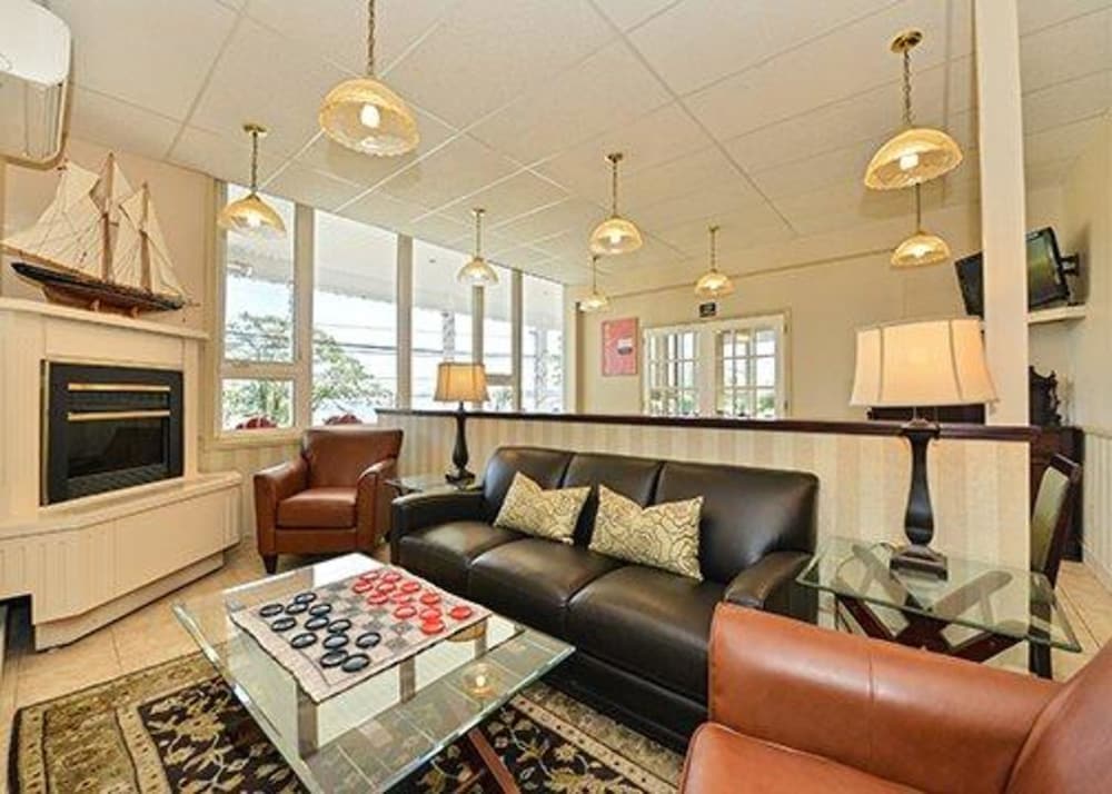 Comfort Inn Halifax NS 35/45