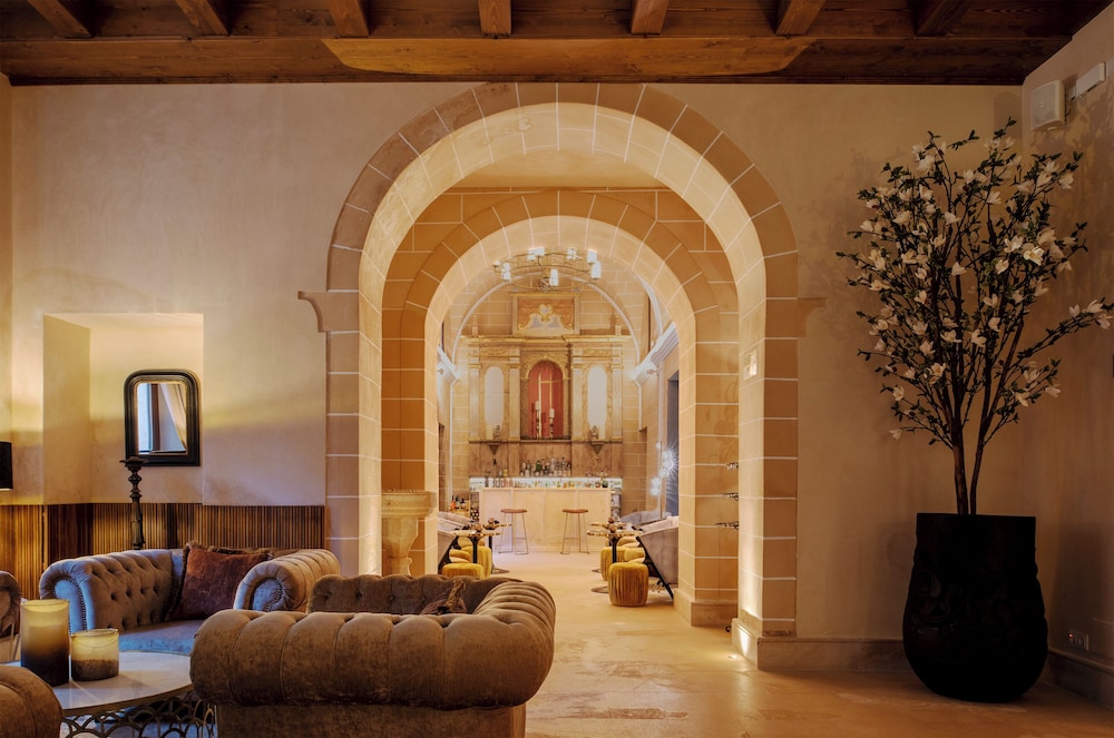 Hotel Creu de Tau Art and Spa - Adults Only 91/111