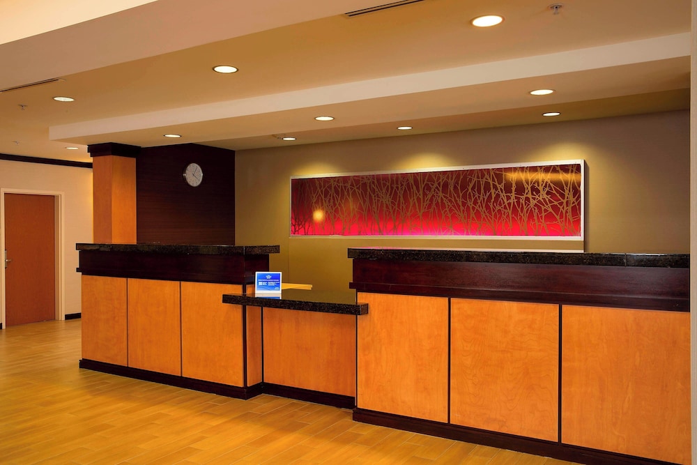 Fairfield Inn And Suites By Marriott Atlanta Mcdonough 4/41