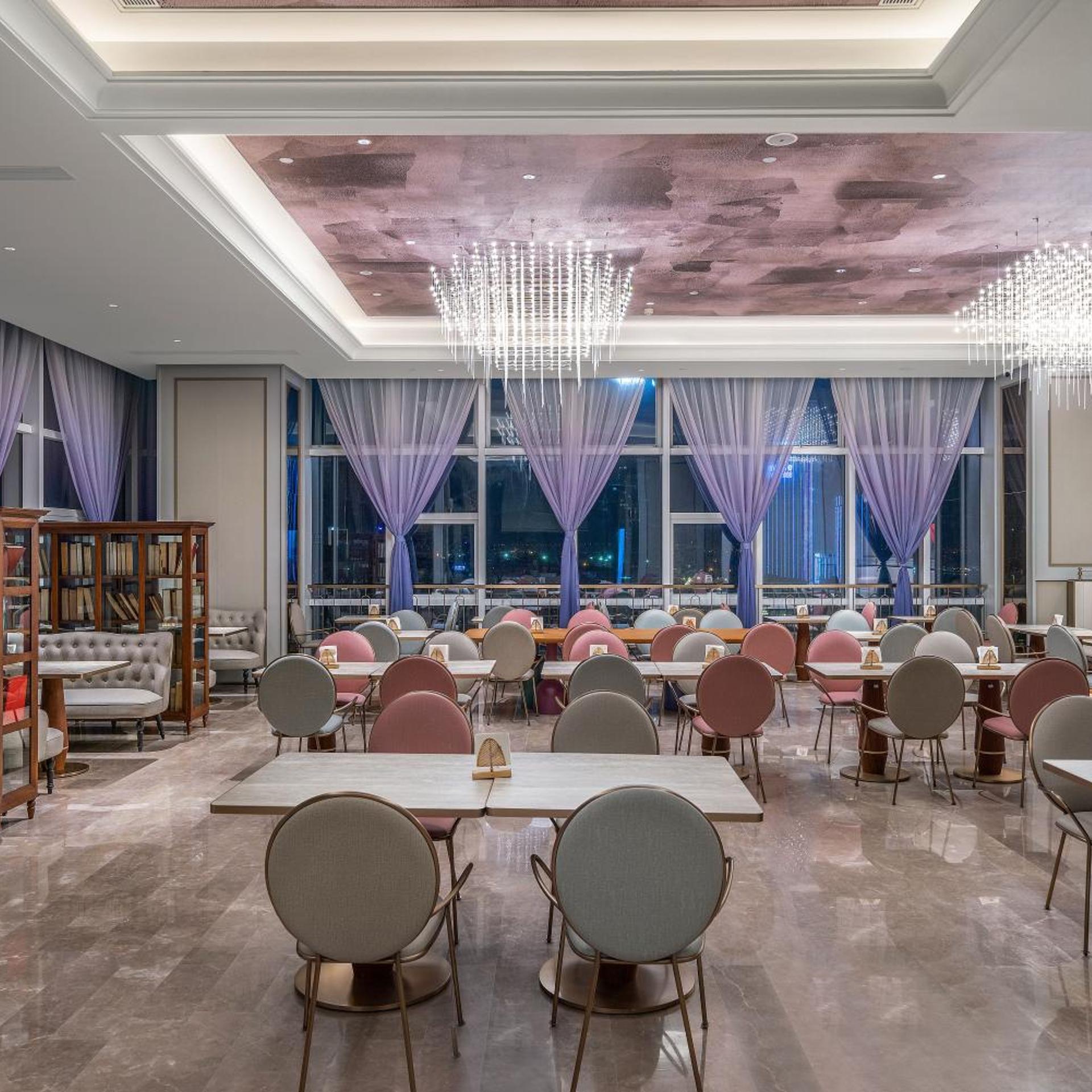 Mercure Guangzhou Financial City 49/60