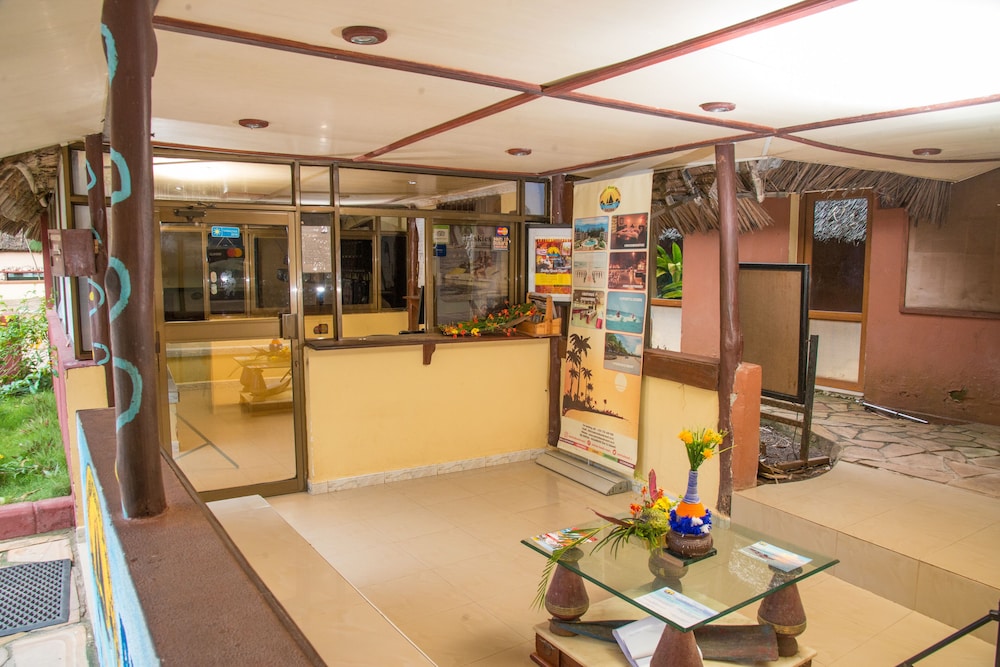 Sunrise Beach Resort 7/50