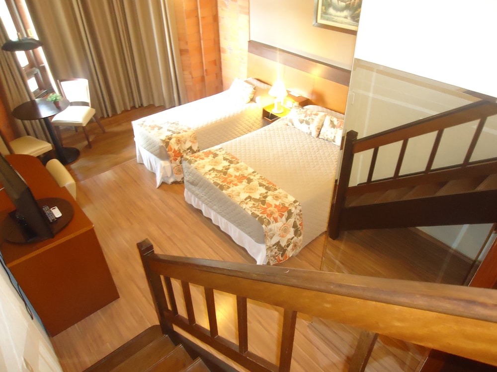 Hotel Serra Nevada 11/50