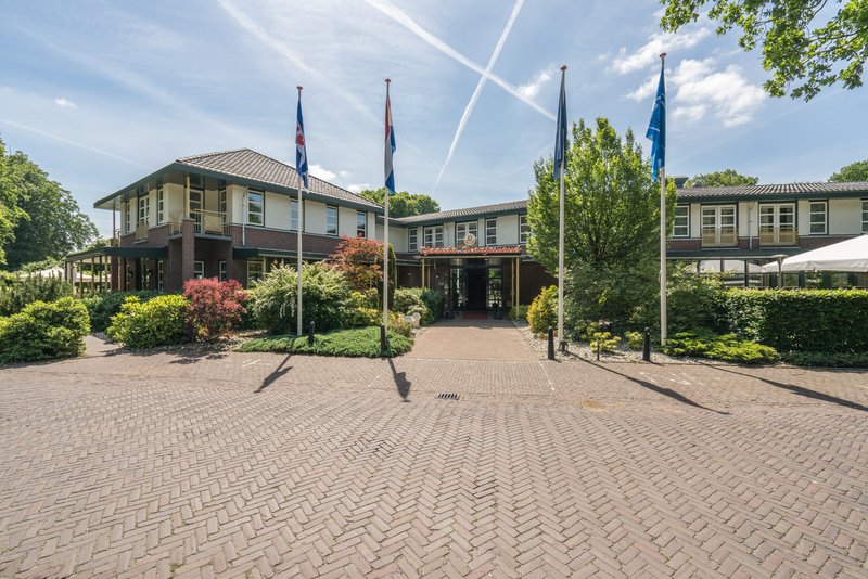 Parkhotel Tjaarda (ex. Golden Tulip Tjaarda Oranjewoud) 50/52