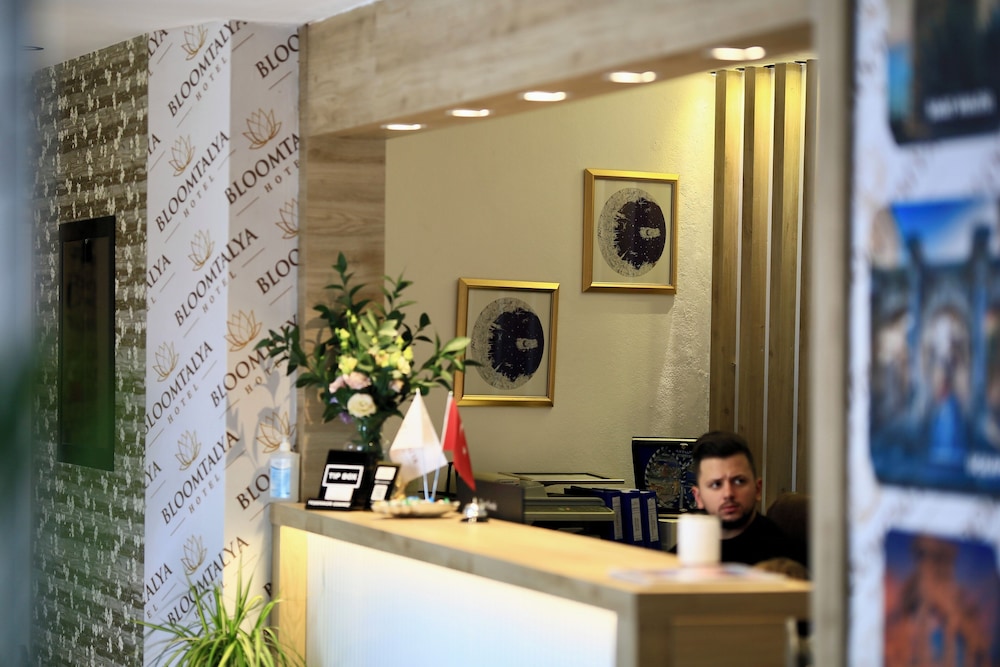 Bloomtalya Hotel 11/64