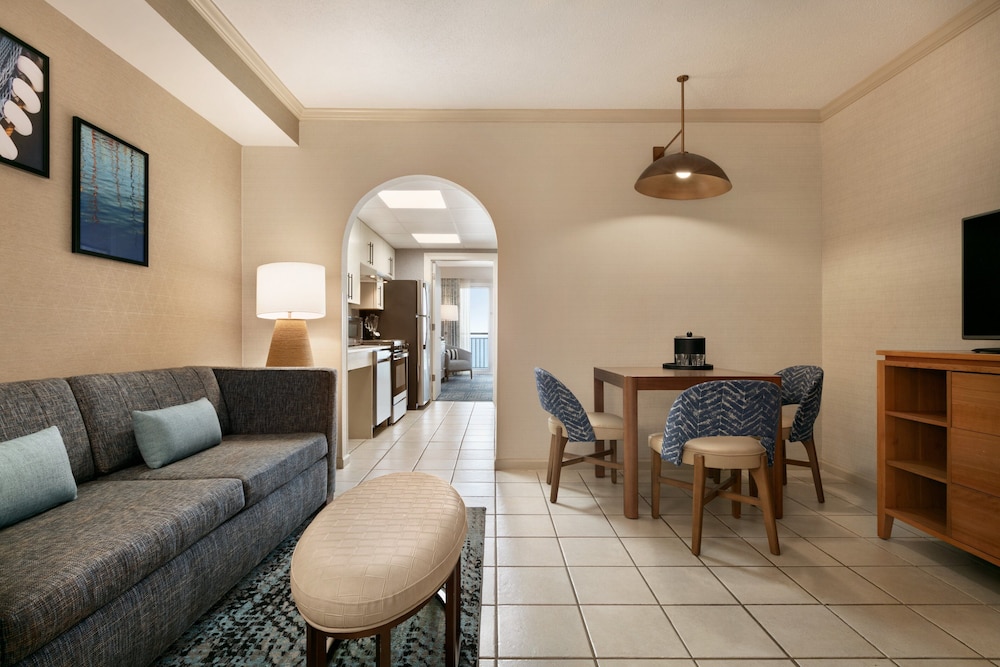 Holiday Inn Hotel And Suites Ocean City 52/78