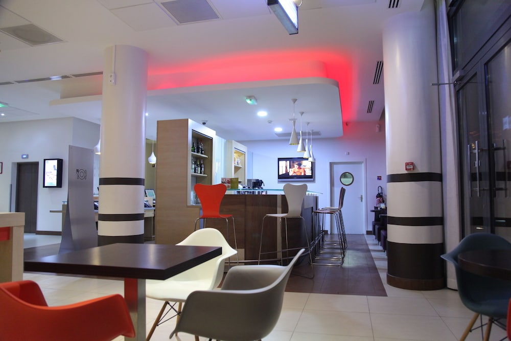 Ibis Styles Dakar 49/67