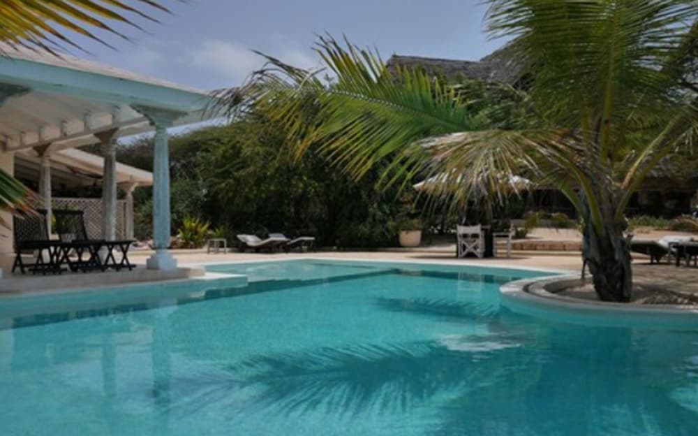 THE MAJLIS RESORT 1/78